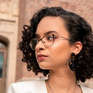 Meet your Posher, Alanna